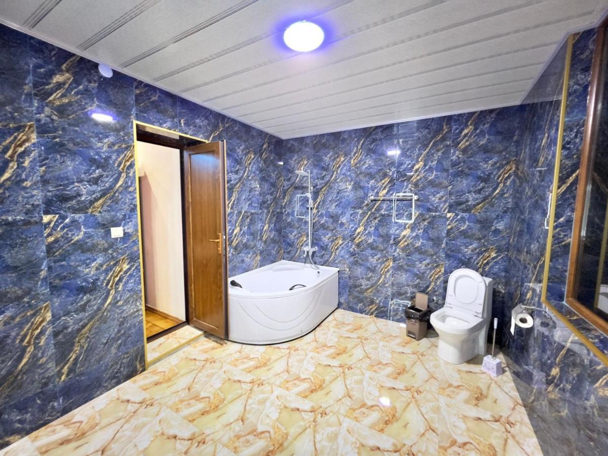 Hotel Royal Kutaisi Dış mekan fotoğraf
