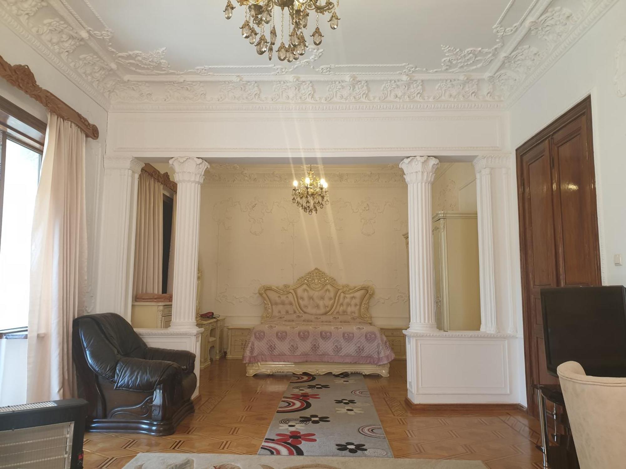 Hotel Royal Kutaisi Dış mekan fotoğraf
