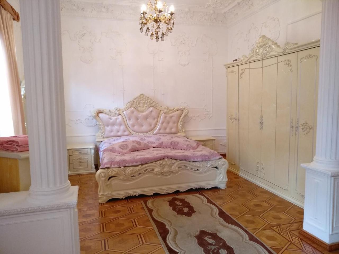 Hotel Royal Kutaisi Dış mekan fotoğraf